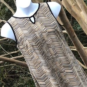 New York Clothing Co Geometric Shift Dress